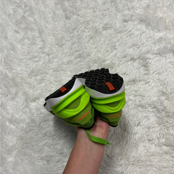 Nike Waffle One 'Electric Green' (GS) - Picture 8 of 9